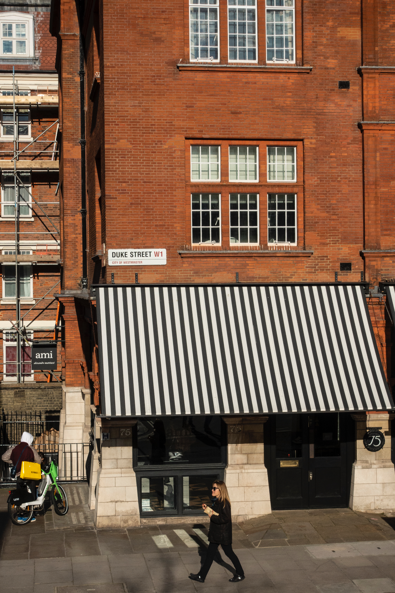 Guida all'acquisto di tende da sole: tutto quello che devi sapere